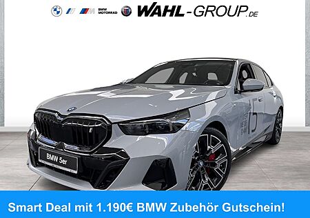 BMW i5 eDrive40 M Sport Pro AHK IconicGlow Panorama