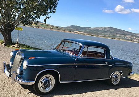 Mercedes-Benz 220 gebraucht kaufen Mercedes-Benz 220 S coupe