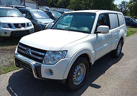 Mitsubishi Pajero 3.2 DI-D Inform | LKW Zulassung!