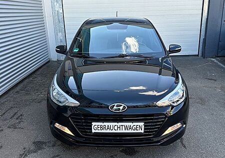 Hyundai i20 Passion *SHZ*LHZ*KLIMA*TÜV*SERVICE*NEU