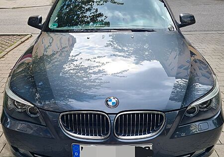 BMW 525i touring -