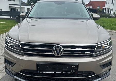 VW Tiguan Volkswagen 1.4 TSI DSG 4MOTION Highline