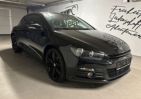 VW Scirocco Volkswagen 2.0 TSI 155 kW R-Line