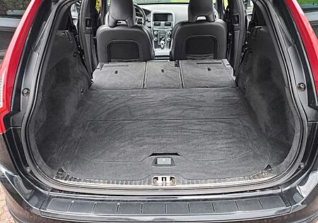 Volvo XC 60 XC60 D5 AWD Momentum Geartronic Momentum