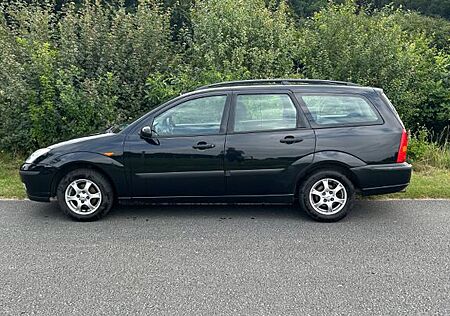 Ford Focus 1.6 Turnier *AHK* *ALU*