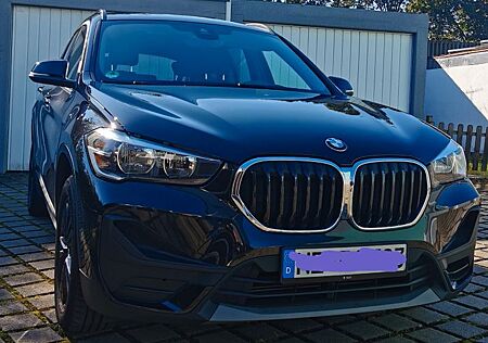 BMW X1 INKL INSPEKTIONEN bis 2026 / sDrive18i Advant