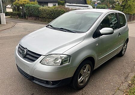 VW Fox Volkswagen 1.2 Style Euro 5 Allufelgen tüv 2/2026