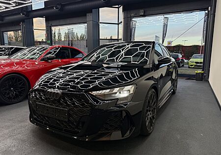 Audi RS3 Limousine Sonos Pano Matrix Sportabgas