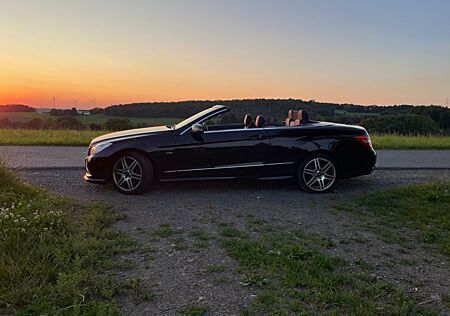 Mercedes-Benz E 200 E-Klasse Cabrio, AMG Line