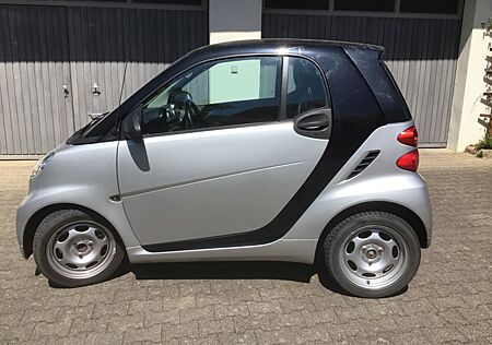 Smart ForTwo coupé 1.0 52kW mhd limited silver lim...
