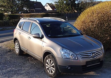 Nissan Qashqai+2 Qashqai+2 1.6 Visia Visia