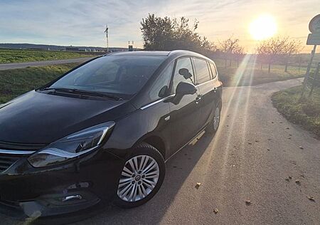 Opel Zafira Tourer