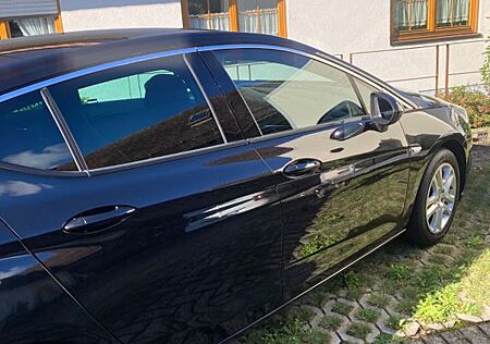 Opel Astra 1.4 DI Turbo Dynamic 92kW Dynamic