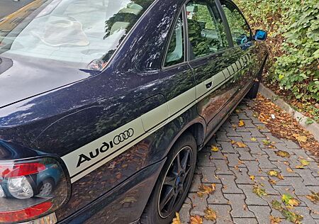 Audi A4 1.8 -