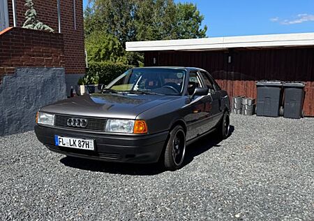 Audi 80 H-Kennzeichen Oldtimer