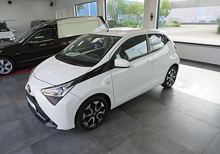 Toyota Aygo (X) Aygo -play Team D * KLIMA *