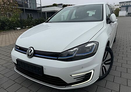 VW Golf Volkswagen VII e- NAVI*LED*AUTOMATIK*MTL*PDC*