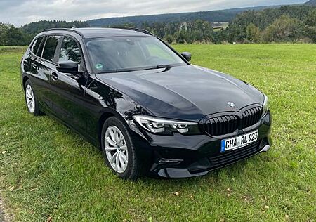 BMW 318 G21 TOURING, LED, DAB, STAND/ LENKRADHEIZUNG