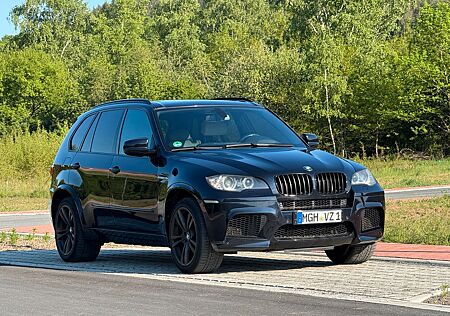 BMW X5 M E70 2009 carbonschwarz Top-View Kamera AHK