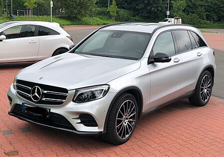 Mercedes-Benz GLC 350 d 4M AMG/Night/20"/LED/360°/Comand/AHK