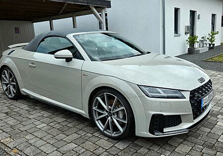 Audi TT 45 Quattro Roadster - Einzelstück