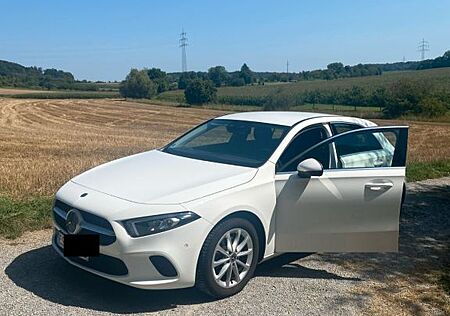 Mercedes-Benz A 200 (2020) - Top Zustand | Unfallfrei