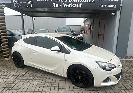 Opel Astra J GTC BiTurbo foliert in Weiss