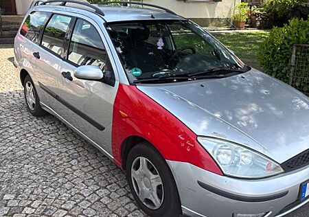 Ford Focus Turnier MK1 - TÜV bis April 2027