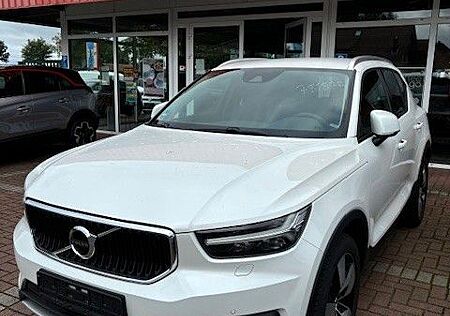 Volvo XC 40 XC40 Momentum Pro 2WD