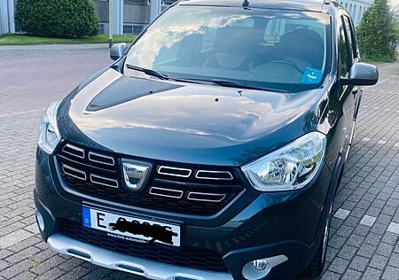 Dacia Lodgy Blue dCi 115 Stepway Plus Stepway Plus