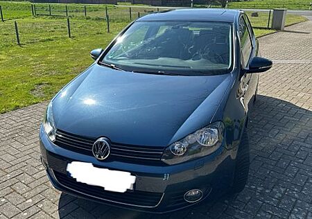 VW Golf Volkswagen 1.4 TSI 90 kW Highline Highline