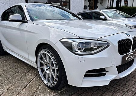 BMW M135i *Harmann&Kardon*Vollleder*ConnectetDrive*