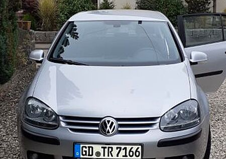 VW Golf Volkswagen 5