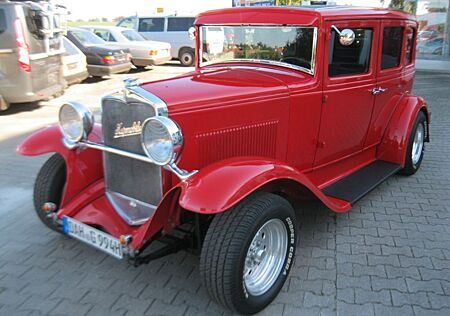 Andere Hubmobile 5.7 V8 Kompressor *H-Kennzeichen+TÜV*
