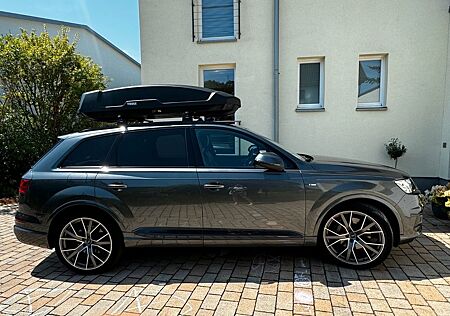Audi Q7 3.0 TDI quattro -S-Line TOP mit 8-fach Bereifung
