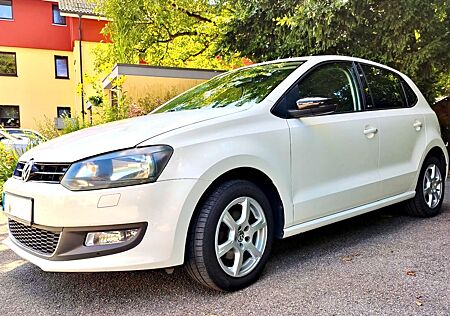 VW Polo Volkswagen 1.2 Style, TÜV + Service neu, sehr gepflegt