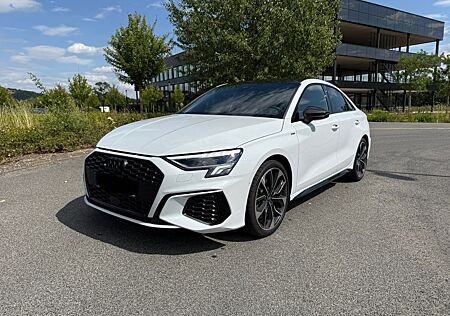 Audi A3 TFSI Lim. S tronic S line *Carbon*sport*Garan