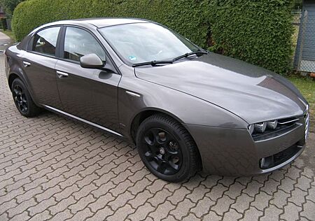 Alfa Romeo 159 1.9 JTS 16V Distinctive TÜV 7/27 , Leder ...