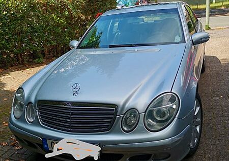 Mercedes-Benz 200