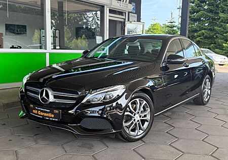 Mercedes-Benz C 200 AVANTGARDE / Schiebedach / Voll Scheckheft