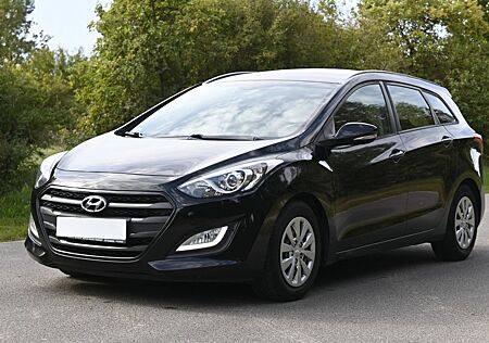 Hyundai i30 CW (GDH) 1.6 CRDi DPF, Trend blue*Mietkauf