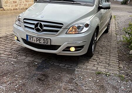 Mercedes-Benz B 180 CDI -