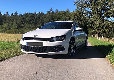 VW Scirocco Volkswagen 2.0 TDI DSG - Temp. + Autom. + Sitzh.