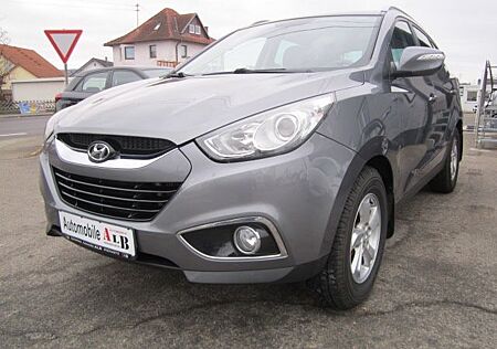 Hyundai ix35 Style AWD *1.HD*AUTOMATIK*NAVI*KAMERA*AHK*