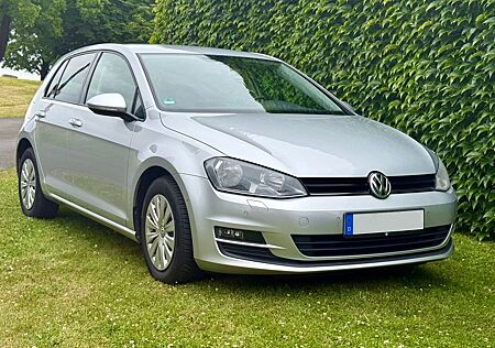 VW Golf Volkswagen VII 1.2 TSI 63kW Trendline, Climatronic