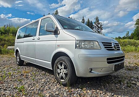 VW T5 Caravelle Volkswagen 8 Sitzer - TÜV 04/27