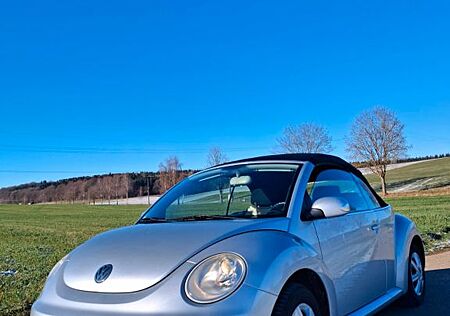 VW New Beetle Volkswagen 1.6 Cabriolet -