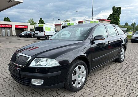 Skoda Octavia Combi Elegance/Klima/AHK