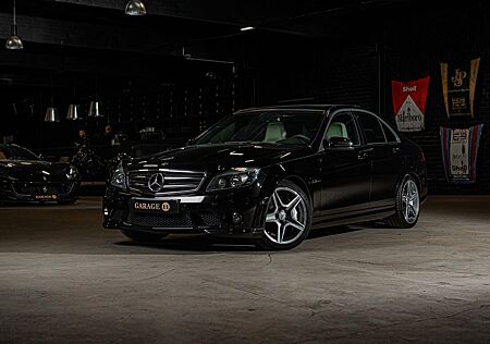 Mercedes-Benz C 63 AMG gebraucht kaufen Mercedes-Benz C 63 AMG / ERSTE HAND / 57570 km