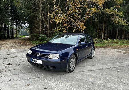 VW Golf Volkswagen 1.4